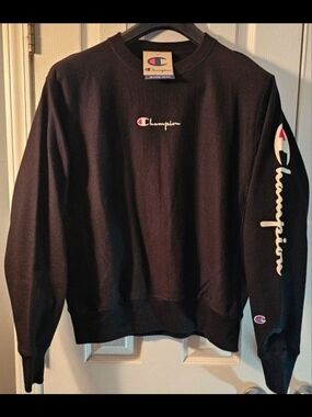 Champion Reverse Weave Black Crewneck Sweatshirt with Sleeve Script Logo